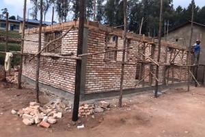 Bau Schulküche Rusatira 2021 2.jpg